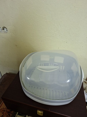 Chicco Microwave Sterilizer used with transparent lid