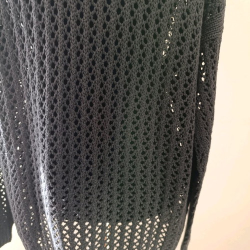 Amisu knitted mesh sweater like new, size Large-XLarge, black