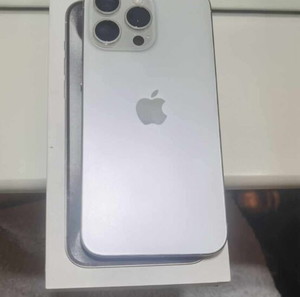 iPhone 15 Pro Max White Titanium 256 GB