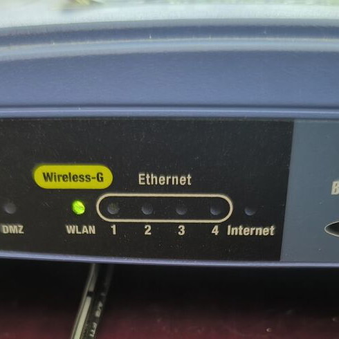 Linksys WRT54GL Router Ver 1.1 like new