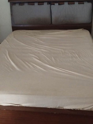 Double wooden bed frame, no mattress, 2.10x1.70 m