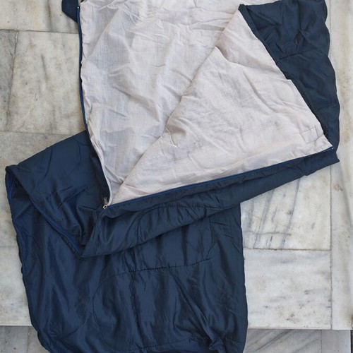 Diplomat Sleeping Bag Large with Carrying Case like new