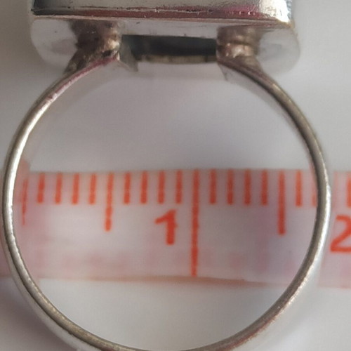 925 Silver Ring with Moonstone like new