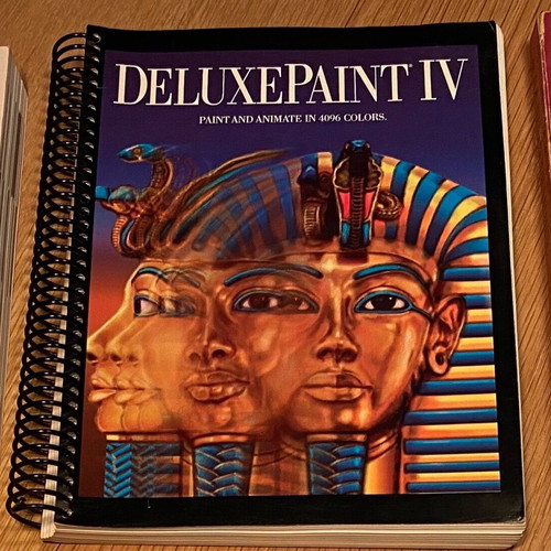 Amiga Commodore Deluxe Paint IV book used