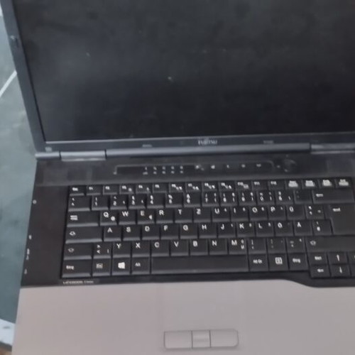 Fujitsu Lifebook laptop used, 8GB RAM, 2.4GHz, with power supply and battery