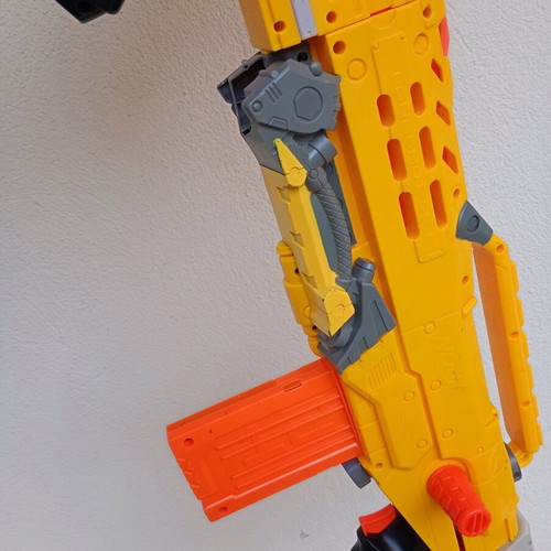 Nerf N-Strike Longshot CS-6 blaster used with Ultra 1 Nerf automatic gift