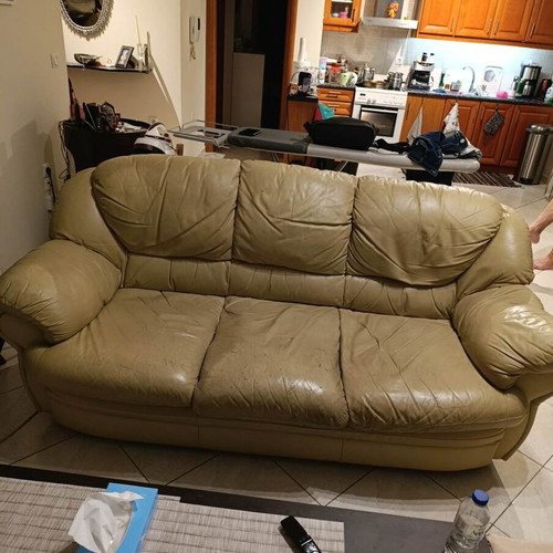 Three-seater leather sofa used