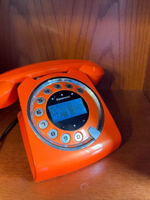 Sagemcom Sixty cordless retro phone, orange
