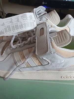 Adidas Originals x Beyonce Ivy Park IVP Forum Low new, white and beige