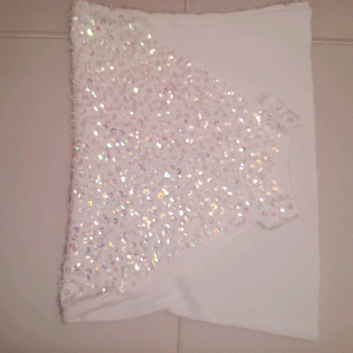 Embroidered T-shirts like new, pack of 5 pieces