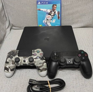 Ps4 slim 1tb