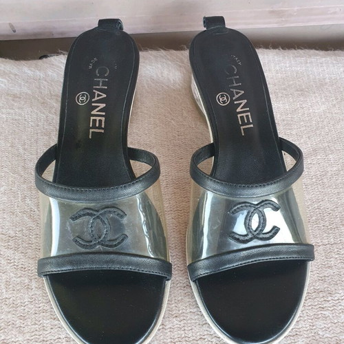 Chanel shoes size 36 used, black