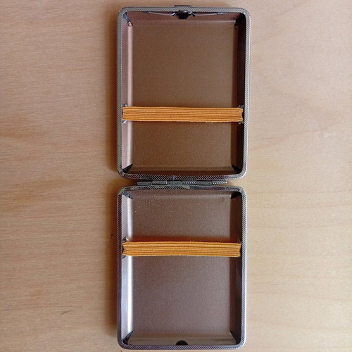 Cutty Shark cigarette case like new