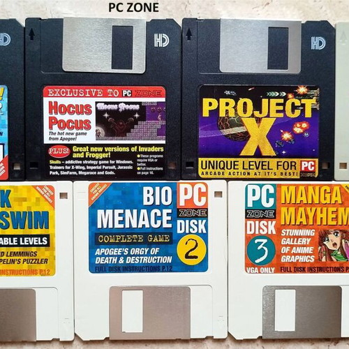 3.5" Floppy Disks Collection like new, 92 pcs with Media Box