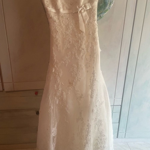 Pronovias wedding dress used, mermaid style, white, size Small/Medium