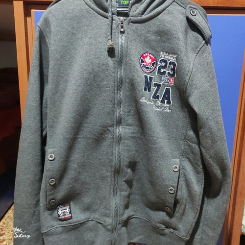 Hooded jacket like new, slim fit, size XXL