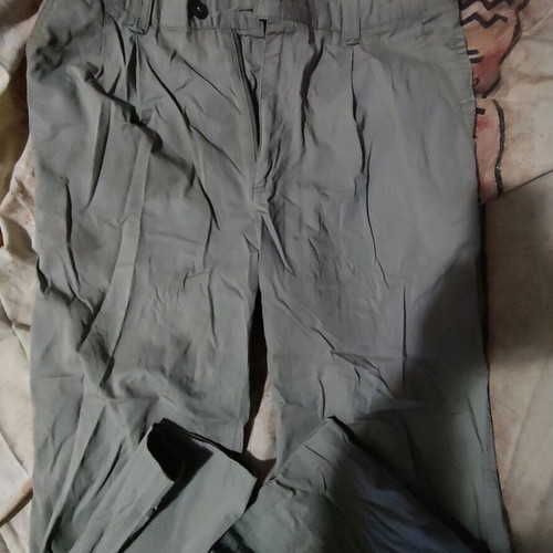 Men's pants used, 4 pieces, Lee brand, gray and blue, sizes M and L