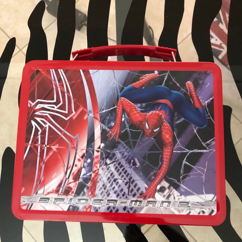 SPIDER-MAN 2 MOVIE TIN LUNCHBOX with METAL DRINK CONTAINER INCLUDED NEW NEVER USED MARVEL