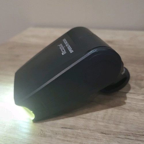 Speedlite MCO320 flash used, functional