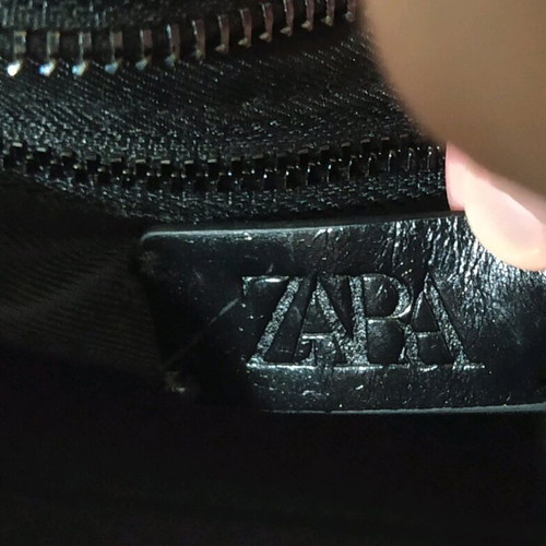 Zara shoulder bag black like new