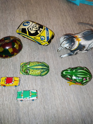 Tin old toys used from another era