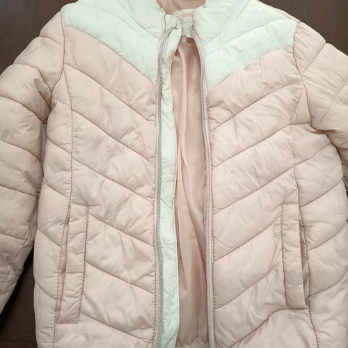Jacket for 8 years like new, white, size 140 cm