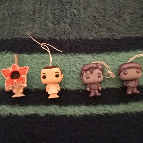 Kinder Joy Stranger Things new pack or individual