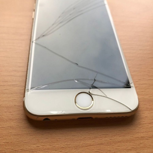 iPhone 6s 32 GB Gold used for spare parts, broken screen, battery 65%