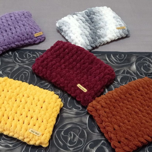 Handmade Puffy Alize Cosmetic Bag Hypoallergenic