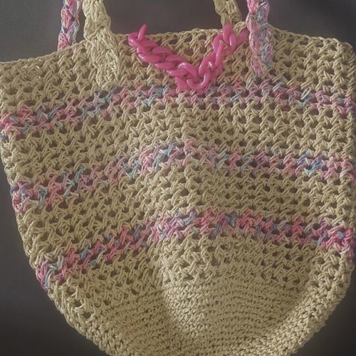 Woven shoulder tote bag like new, multicolor straw
