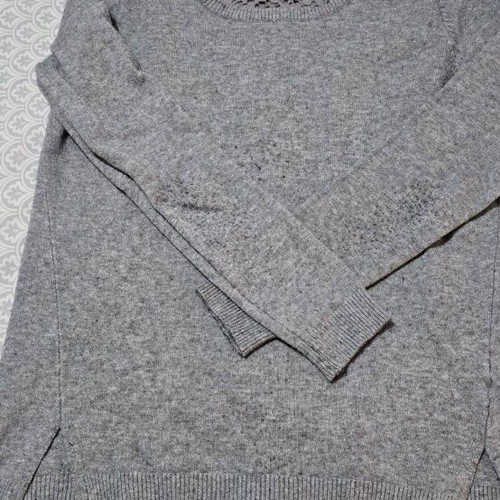 Pullover sweater with zipper and lace back like new, gray