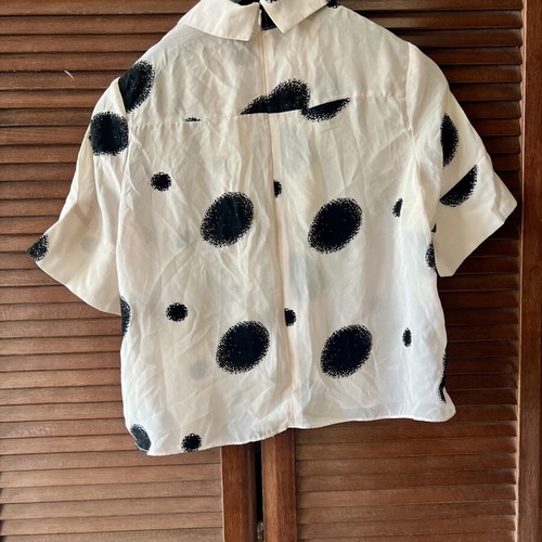 Sister Jane polka dot shirt like new, size M, cream and black