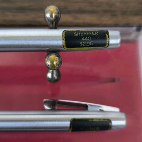 Sheaffer 440 set pen and mechanical pencil like new, blue navy