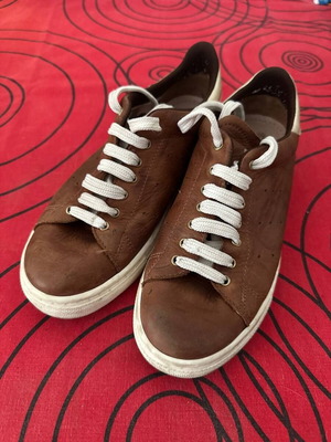 Tounotou leather sneakers brown size 37 like new