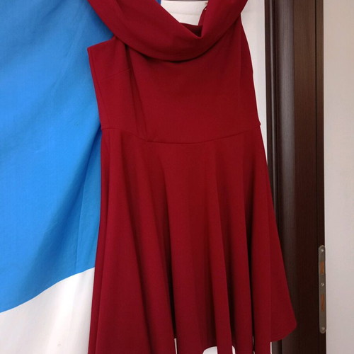 Goddiva cocktail dress Bordeaux red like new, short length