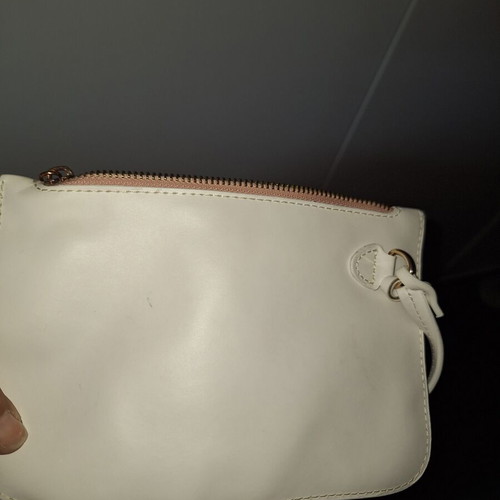 Frnc handbag like new, white color