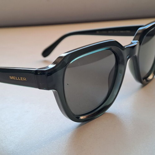 Meller Fog Olive sunglasses new, olive frame