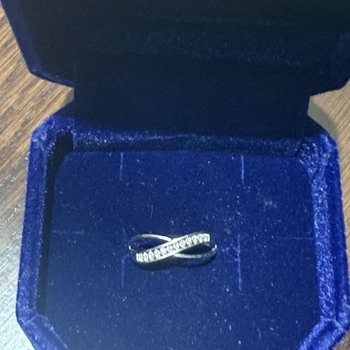 Diamond ring 375 white gold No52 with diamonds