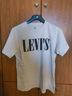 Levi's t shirt μπλούζα μεταχειρισμένη, μέγεθος M, λευκή