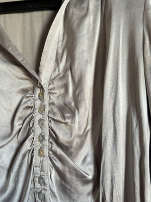 Silver shirt size 44
