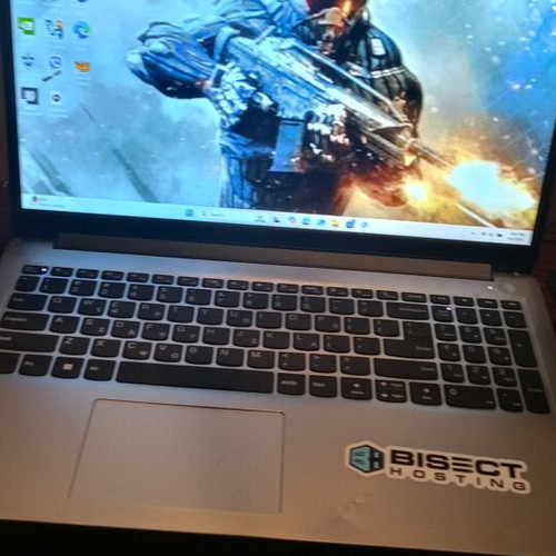 Lenovo laptop used with Ryzen 5, 8GB RAM, 512GB SSD, AMD graphics