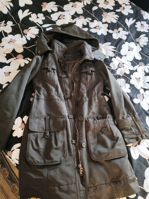 Μπουφάν Zara small μέγεθος με αποσπώμενη κουκούλα σαν καινούργιο, μαύρο