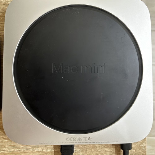 Mac mini M2 8GB 256GB SSD like new