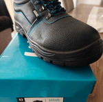 Wolt boots shoes, new