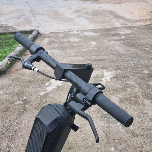 Xiaomi 4 Ultra like new, 60km top speed, 2000 watts
