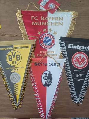 Four authentic German football pennants, Bayern embroidered