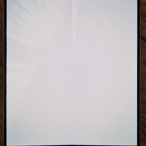 Samsung Galaxy Z Fold 6 12GB 1TB white used with cases