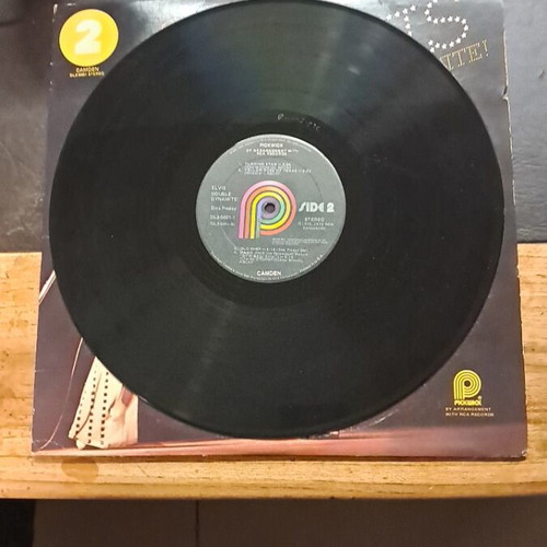 Vinyl record used in excellent condition