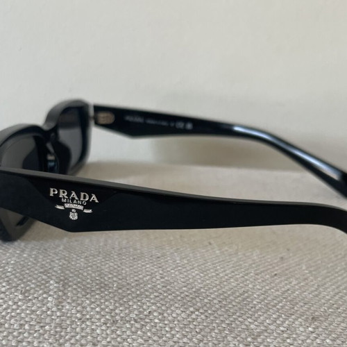 Prada Symbole Sunglasses like new, black