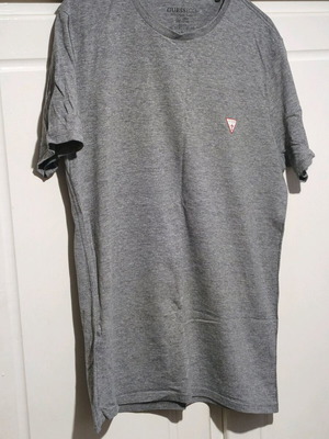 Guess T-shirt authentic new, size M, gray